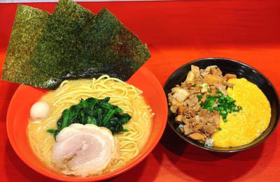 ラーメン+豚飯