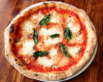 ピッツァ・ロマーナ Pizza Romana
