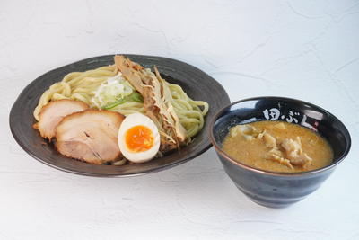 肉盛り味噌つけ麺