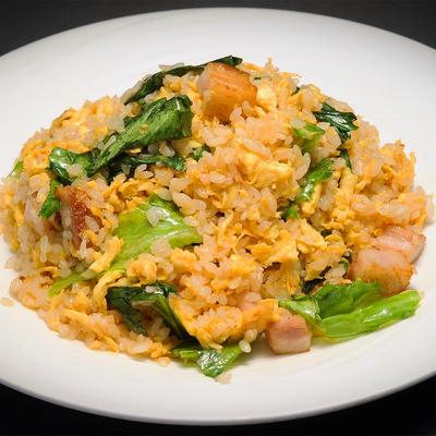 チャーシューとレタスチャーハン