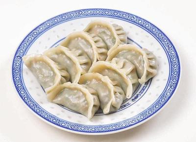 水餃子(4個)