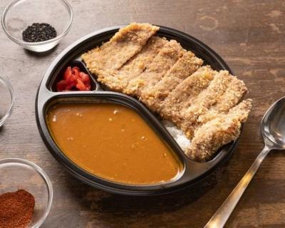 ビーフカツカレー