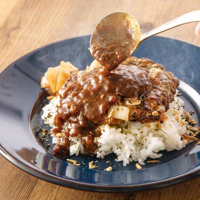 名物!くずし粗挽きハンバーグカレー