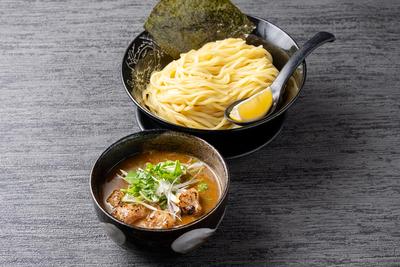 ホルモンつけ麺(麺300g)