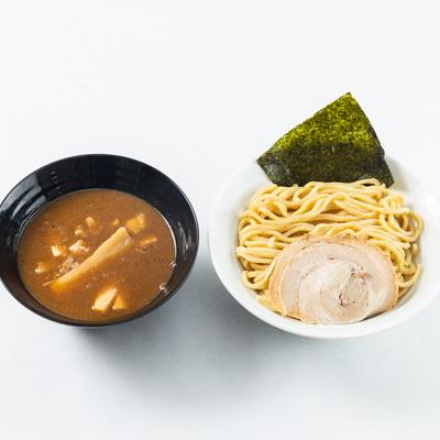人気の魚介豚骨つけ麺  (麺260g)