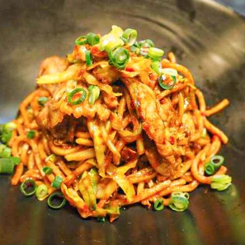 みつや 麻布十番店 ピリ辛そば