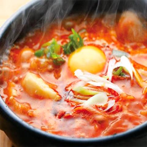 さかうえのポチャ 海鮮スンドゥブチゲ定食(ライス付)