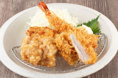 宅配とんかつ かさねや 広島土橋店 ミックスフライ弁当(ヒレかつ/海老フライ/鶏の唐揚げ)