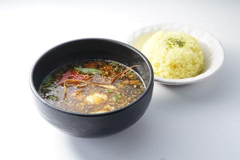 SoupCurry Beyond Age 南19条店 (スープカレー専門店 ビヨンドエイジ 南店) 自慢のスープは8種類から選べます 【レビューを書いて:ブロッコリーサービス】  温玉納豆キーマスープカレー Natto keema ＆  egg Soup Curry