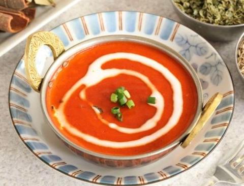 クイーン・ガーデン バターチキンカレー とナンのセットButter Chicken Curry