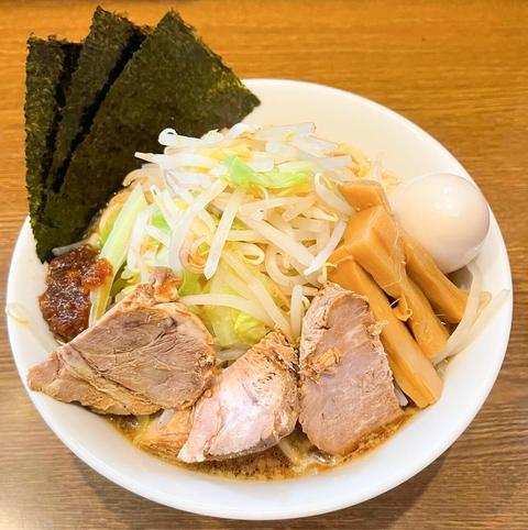 神勢。 男山らーめん全部乗せ