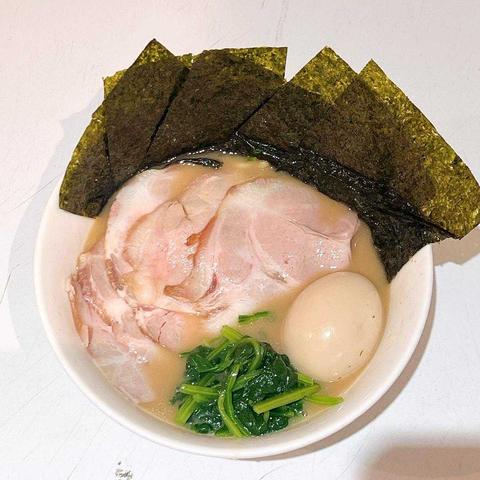 らあ麺たけし 特製豚骨らあ麺