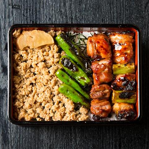 比内地鶏炭火焼ひない ひない炭火焼鳥弁当