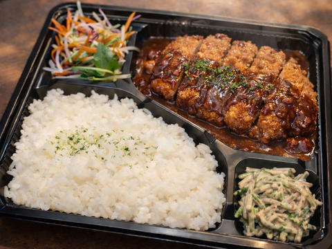 食酒場Nest広尾 ポークカツレツ