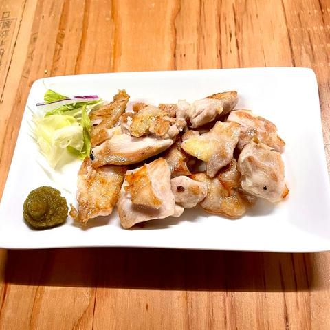 GB's CAFE area1 圧倒的コスパ！！ やきとり もも塩 (柚子胡椒付き)