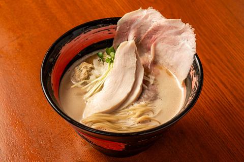 noodle kitchen六九麺 鶏白湯油ラーメン