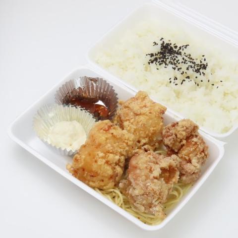 鶏笑 山吹神楽坂店 からあげ弁当(モモ+ムネ)6個入