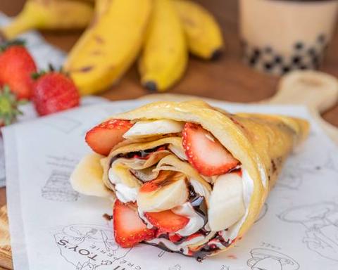 MOMI&TOY'S アリオ亀有店 【人気No.1!】いちごバナナチョコホイップ Strawberry Banana Chocolate Whipped Cream
