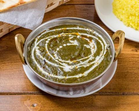 アジアンダイニング・ベイリーフ パラクラムカレー Palak lamb curry