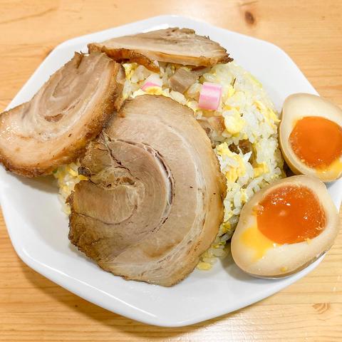 長州ラーメン万龍軒 特製チャーハン