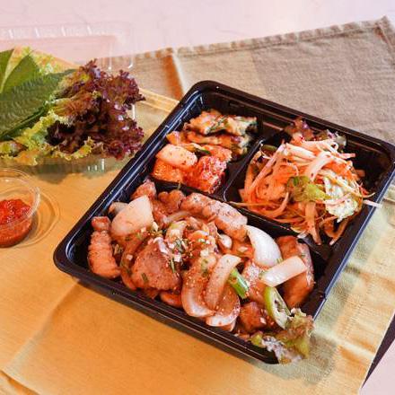 韓国料理 自起屋 サムギョプサルセット(当店人気No1！)