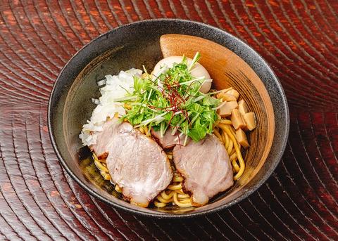 らーめん瞠 比内地鶏のあぶらそば 味玉つき
