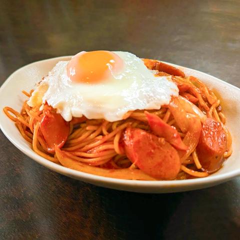 【カレー＆ファストフード】LOADED ナポリタン玉子トッピング