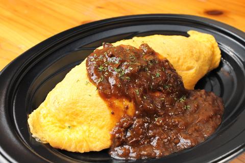 九重珈琲 半道橋店 九重卵の洋食オムライス (デミグラスソース)