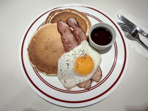 SUNNYDINER 本店 クラシカルパンケーキ CLASSICAL PANCAKE