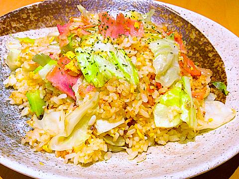 餃子工房 ちびすけ 東心斎橋店 【春風】 キャベツとベーコンの焼飯