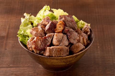 肉テロ！肉たらしくてぎゅう 田町店 カットステーキ丼(150g) Cut Beef Steak Bowl