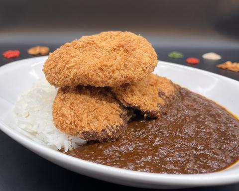 ごつ盛り！【Mr.強欲カレー】寝屋川店 A hearty meal！ [Mr. Greedy Curry] Neyagawa 強欲3枚勝負！ヒレカツ欧風カレー