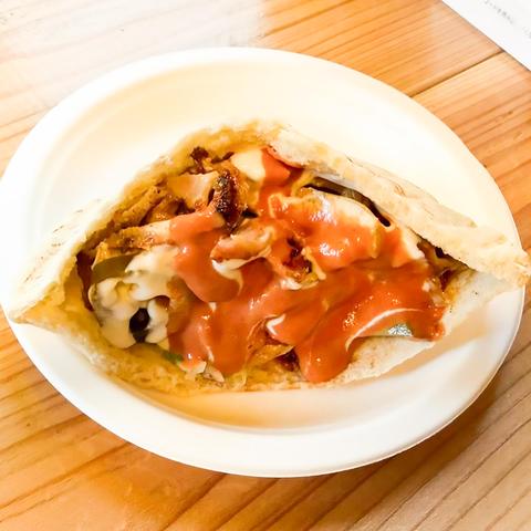 SAROY KEBAB ケバブチキンサンド Kebab Chicken Sand
