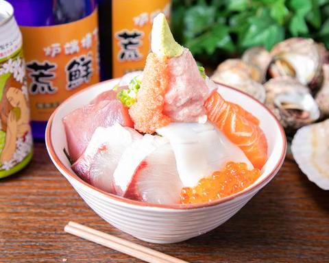 荒鮮景 豪快びっくり海鮮丼 Hearty, Amazing Seafood Rice Bowl