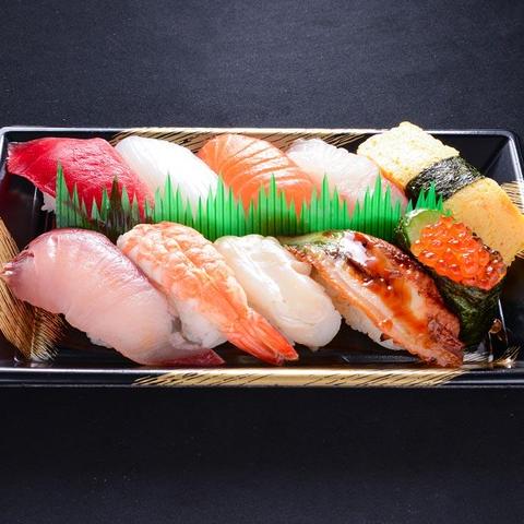 天下の台所 大起水産 八軒家浜 まぐろスタジアム にぎり盛合せ 1人前 10貫 (Assorted Nigiri Sushi Set <10Pieces>)