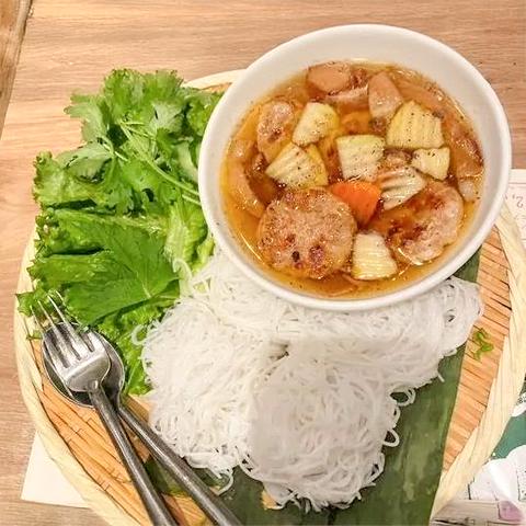 ベトナム料理モク屋木場店 焼き肉つけ麺(Bn Ch)