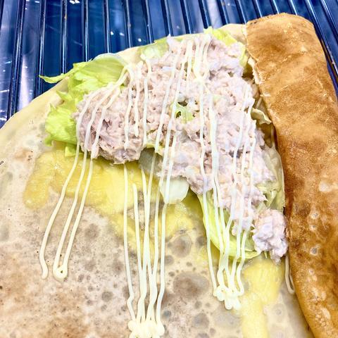 クレープ喫茶レピドプテラ ツナマヨチーズサラダ