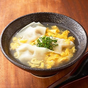 本気の中華丼 栄店 スープ(餃子)