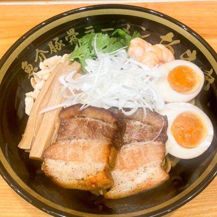 魚介豚骨ラーメンあき家 特製油そば