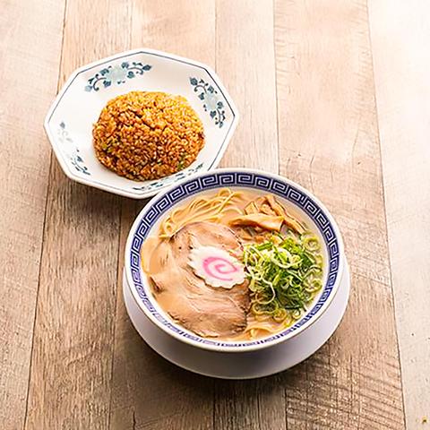 サバないん？ 靭公園前店 SABANINE UTUBO PARK サバ豚骨らーめん+半やきめし