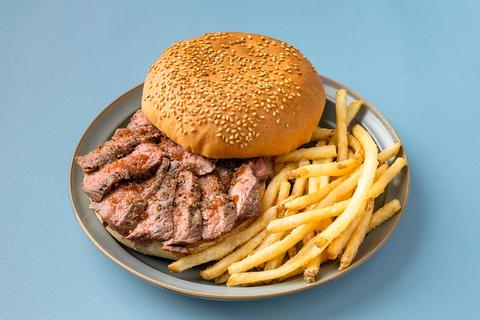 ビフテックバーガー ステーキバーガーポテトセット