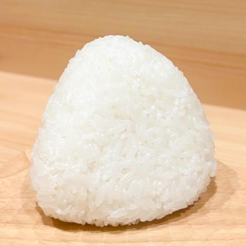 【おにぎり専門店】握りたておにぎり 米米 銀シャリ塩おにぎり
