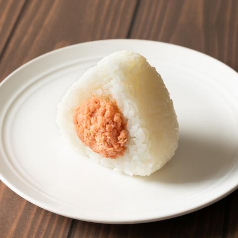 おかんのやさしいから揚げ 天神大名店 鮭おにぎり