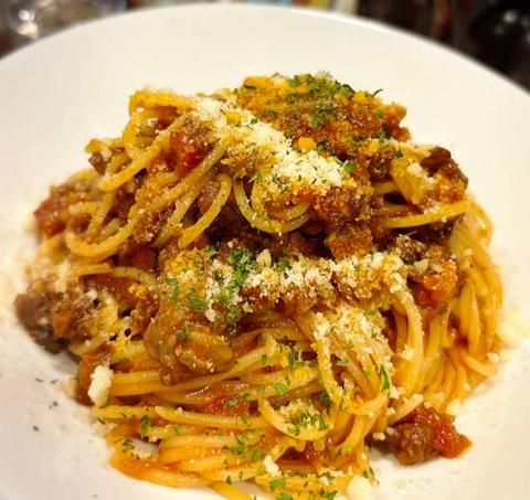 Kitchen＆bar いのせんと 【スパゲッティ】牛すじ肉を溶かし込んだミートソーススパゲッティ