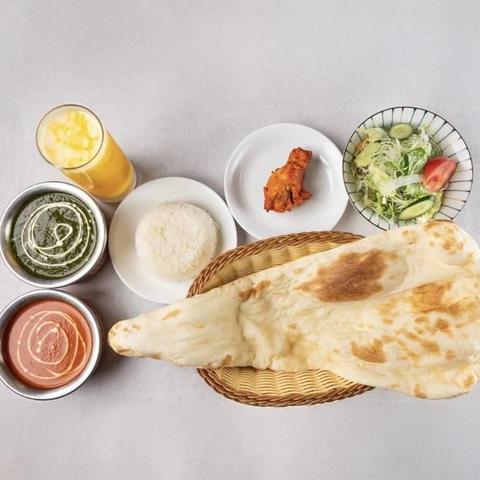 Indian Nepali Restaurant .Mt.EVEREST ダブルカリーセットTwo curry set