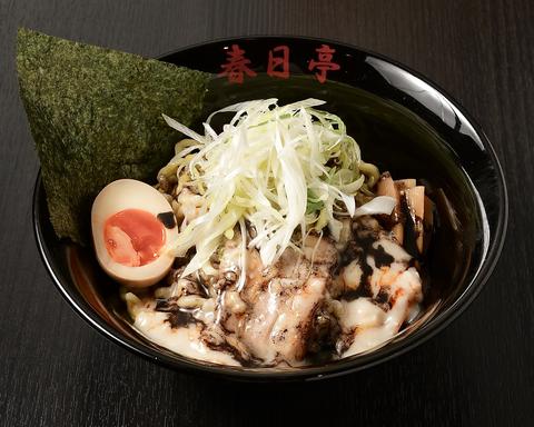 最強油そば 春日亭 秋葉原昭和通り口店 とん黒油そば 中盛り Pork Black Oil Soba (Large)