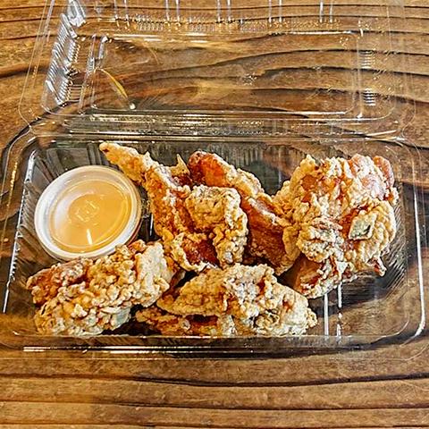 Cafe POKAPOKA タイ風鶏もも肉の唐揚げ