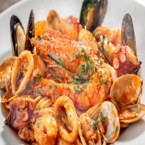 Trattoria VICINO ペスカトーレ スパゲッティ