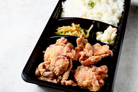 肉×日本酒バル ワラカド 津田沼店 こだわり鶏のから揚げ弁当