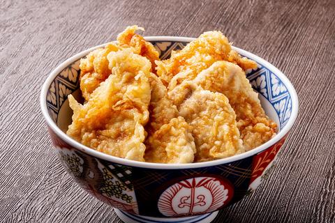 鶏天豚天 通天道 関内店 合盛り天丼(鶏2個豚4枚)